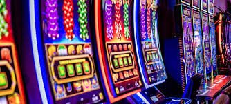 superfafafa Live Casino Real Dealer Baccarat Table Myanmar